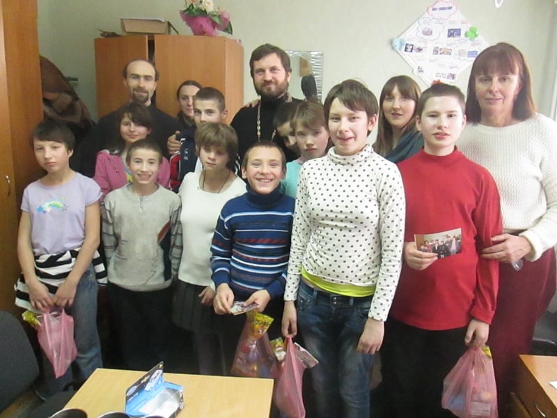 Состоялась волонтерская поездка киевских приходов в школу-интернат