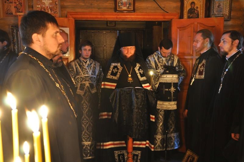 Єпископ Боярський Феодосій звершив читання Великого покаянного канону в Кладовищенському благочинні