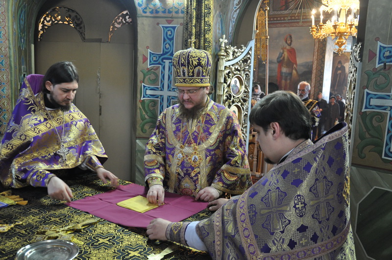 Єпископ Боярський Феодосій звершив Літургію в Неділю 4-у Великого посту