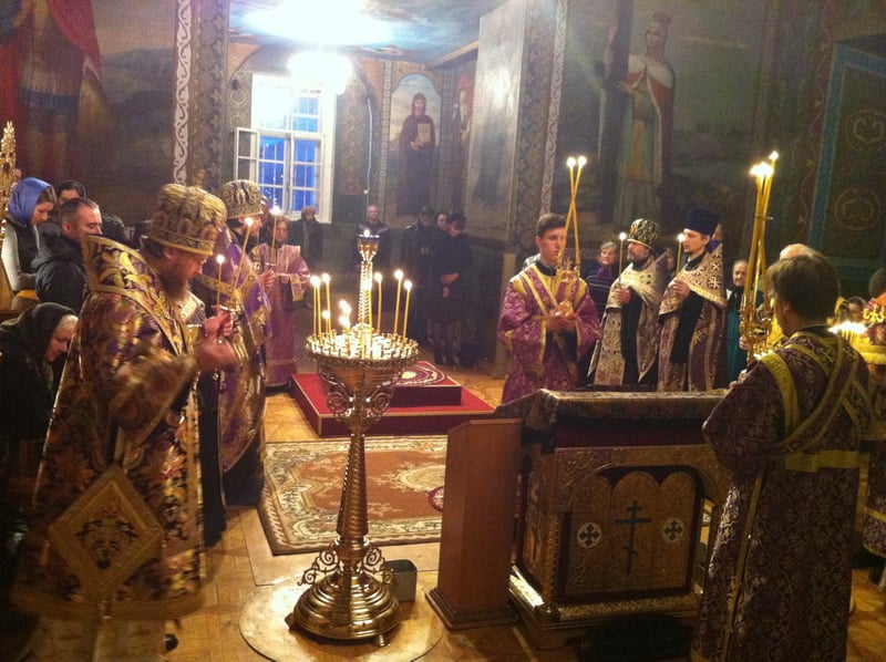 Епископ Боярский Феодосий совершил всенощное бдение накануне Недели 2-й Великого поста