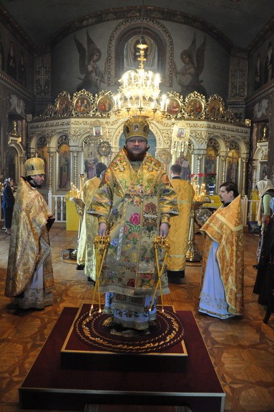 Епископ Боярский Феодосий совершил Литургию в Неделю 18-ю по Пятидесятнице