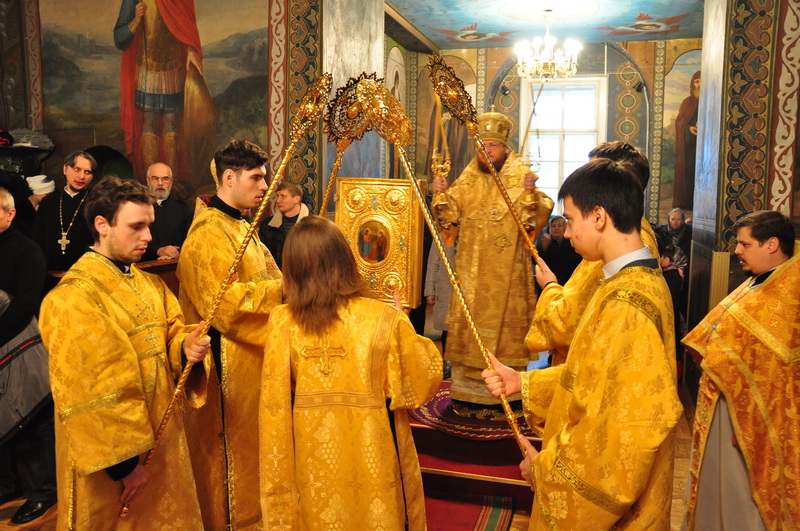 Епископ Боярский Феодосий совершил Литургию в Неделю 30-ю по Пятидесятнице, перед Рождеством Христовым