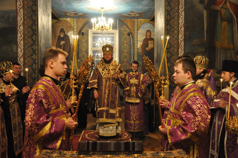 Епископ Боярский Феодосий совершил всенощное бдение накануне Недели 2-й Великого поста