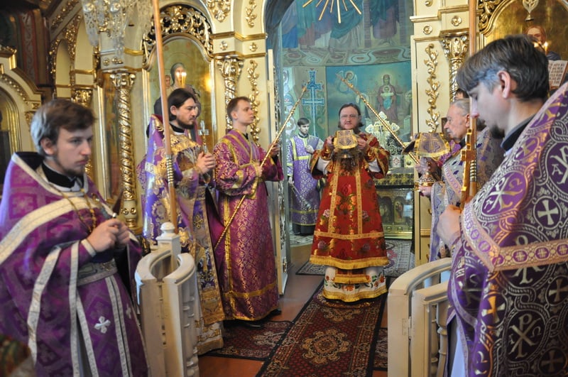 Єпископ Боярський Феодосій звершив Літургію в Неділю 3-ю Великого посту