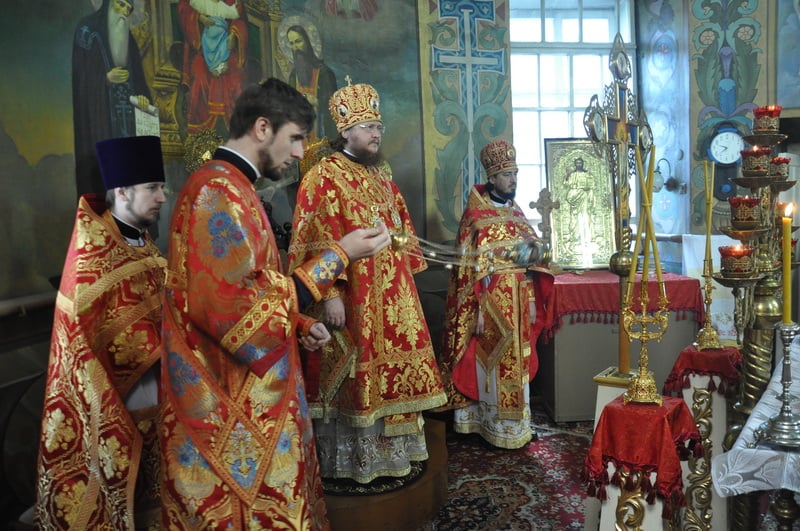 Епископ Боярский Феодосий совершил Литургию в Неделю 5-ю по Пасхе