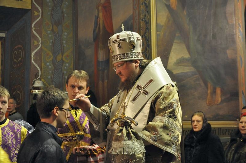 Епископ Боярский Феодосий совершил всенощное бдение накануне Недели 1-й Великого поста