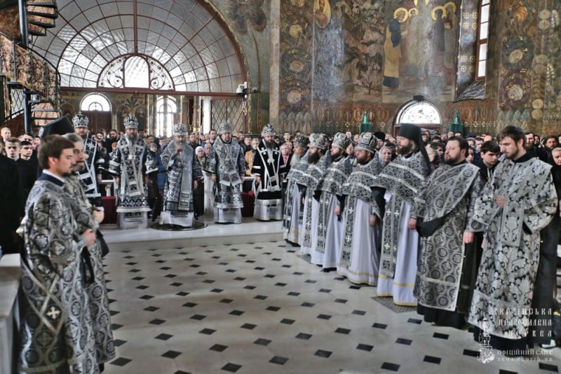 Клірики Північного київського вікаріатства удостоєні ієрархічних нагород