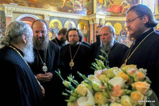 Епископ Боярский Феодосий принял участие в поздравлении Предстоятеля с Днем тезоименитства