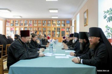 Єпископ Боярський Феодосій взяв участь в засіданні Вченої Ради КДА