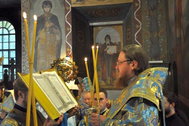 Єпископ Боярський Феодосій звершив всенічне бдіння напередодні Неділі 11-ї по П’ятидесятниці