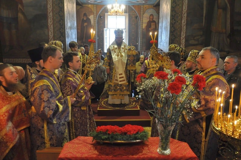 Крестовоздвиженский храм на Подоле отметил престольный праздник