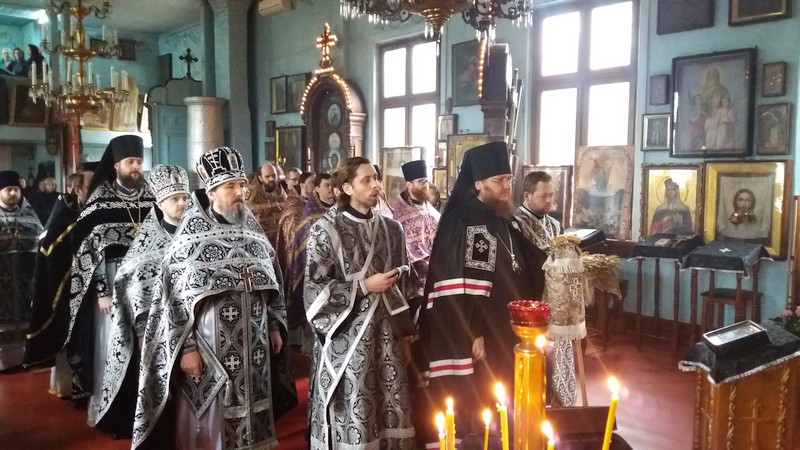 Состоялись соборная Литургия и общее говение духовенства первого Шевченковского благочиния