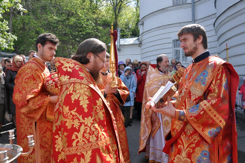 Єпископ Боярський Феодосій звершив Літургію в Неділю 2-у після Пасхи