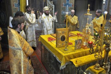 Епископ Боярский Феодосий совершил Литургию в Неделю 6-ю по Пятидесятнице