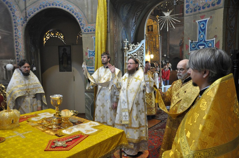 Єпископ Боярський Феодосій звершив Літургію в Неділю 6-у після П’ятидесятниці