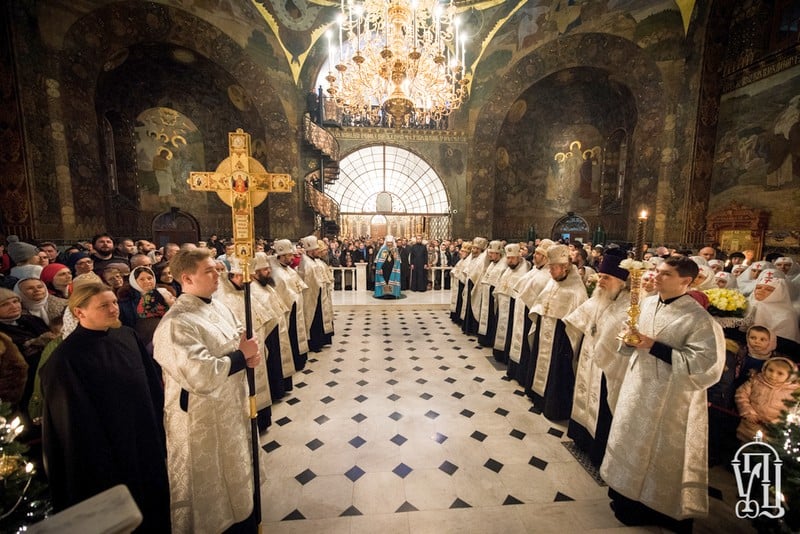 Архієпископ Боярський Феодосій разом із духовенством та віруючими столиці привітали Предстоятеля УПЦ з Різдвом Христовим