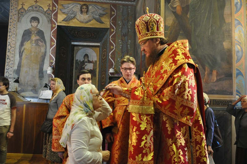 Архиепископ Боярский Феодосий совершил всенощное бдение накануне Недели 5-й по Пасхе
