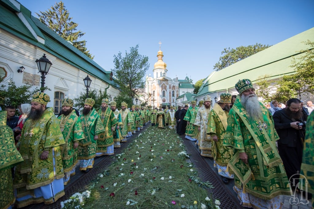 Архієпископ Боярський Феодосій співслужив Предстоятелю у день пам’яті його небесного покровителя (+ВІДЕО)