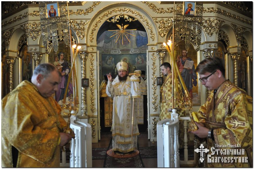 Архиепископ Боярский Феодосий совершил всенощное бдение накануне Недели 8-й по Пятидесятнице