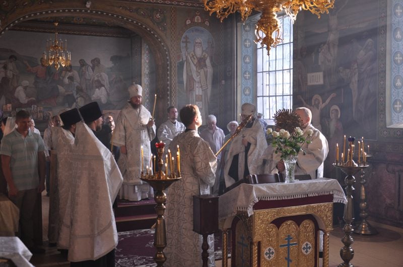 Архиепископ Феодосий совершил всенощное бдение накануне праздника Преображения Господня