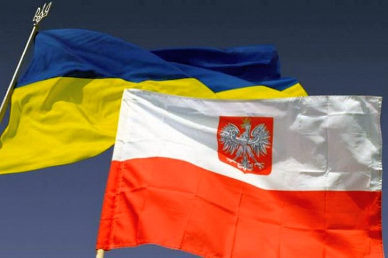 Архиепископ Феодосий поблагодарил посла Польши в Украине за твердую каноническую поддержку УПЦ Польской Православной Церковью