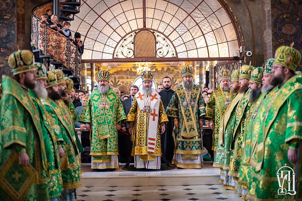 В день памяти Собора всех прпп.Киево-Печерских архиепископ Феодосий сослужил Предстоятелю УПЦ в Святой Лавре (+ВИДЕО)