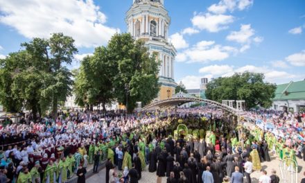 Архієпископ Феодосій співслужив Предстоятелю у день пам’яті його небесного покровителя (+ВІДЕО)