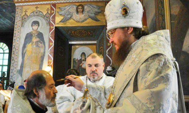 Архиепископ Феодосий совершил всенощное бдение накануне праздника Преображения Господня