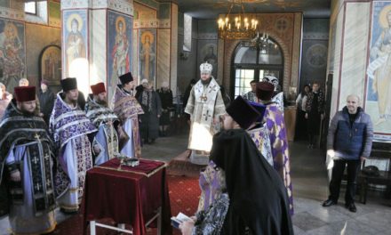 У день пам’яті свт.Луки Кримського архієпископ Феодосій очолив соборну Літургію і спільне говіння духовенства Кладовищенського благочиння