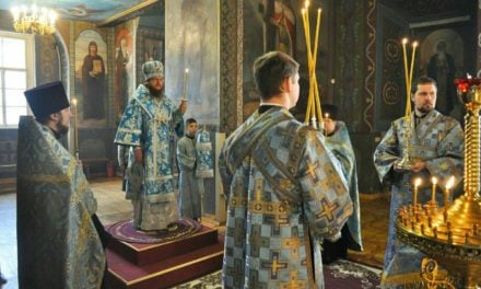 Архієпископ Феодосій звершив всенічне бдіння напередодні Благовіщення Пресвятої Богородиці