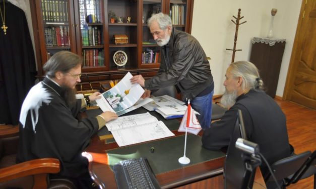 Архиепископ Черкасский и Каневский Феодосий дал благословение на строительство часовни на заводе «Азот»
