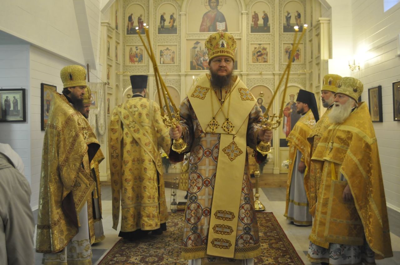 Архиепископ Феодосий возглавил Литургию в с.Григоровка Каневского благочиния