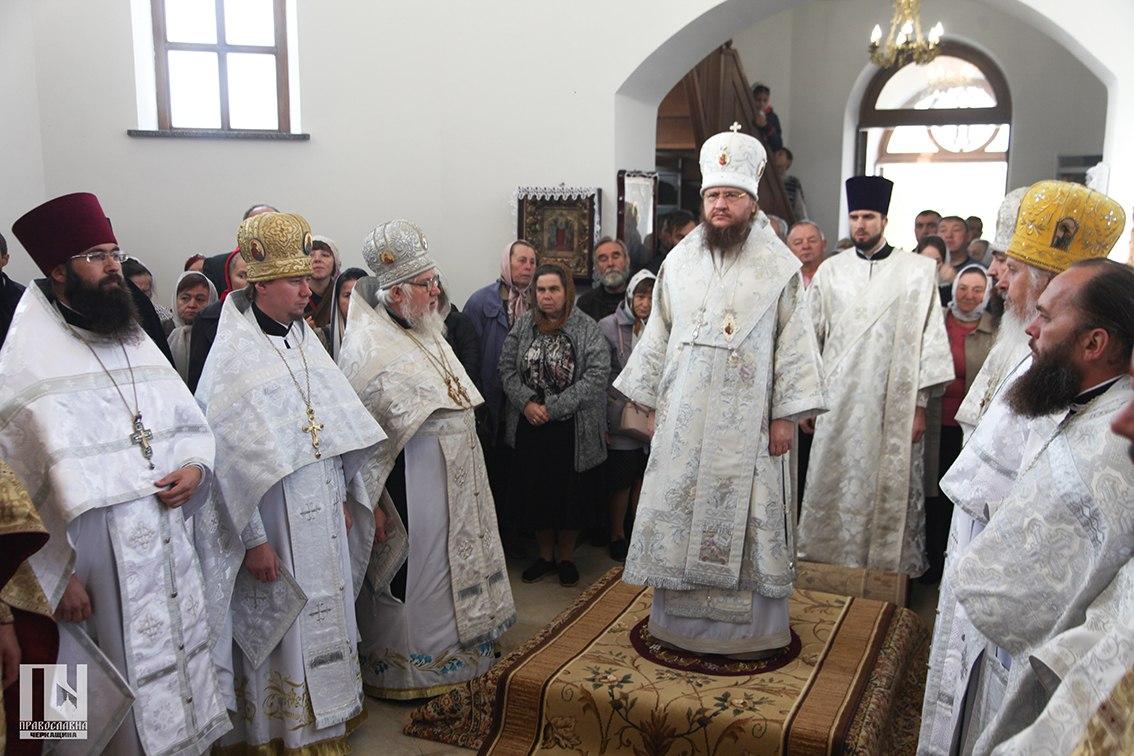 Архиепископ Феодосий освятил новый храм в Корсунь-Шевченковском