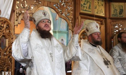 Архиепископ Феодосий совершил архипастырский визит в Стеблёвский Преображенский монастырь