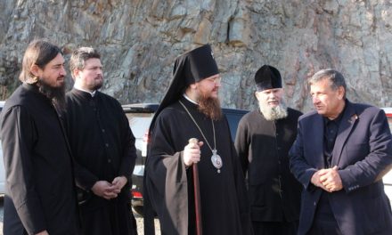Архиепископ Феодосий посетил уникальный уголок Черкасщины – Малобузуковский гранитный карьер