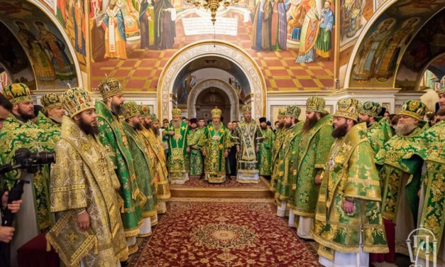 Архієпископ Феодосій співслужив Предстоятелю в день пам’яті прп.Нестора Літописця (+ВІДЕО)