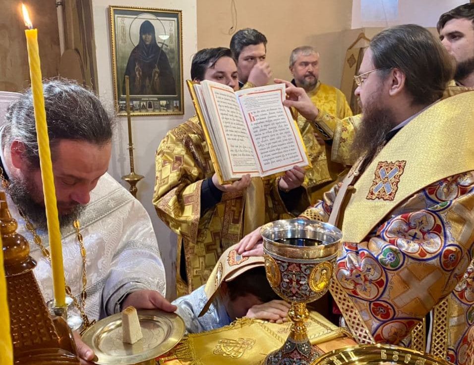 Архиепископ Феодосий совершил рукоположение клириков для Черкасской епархии