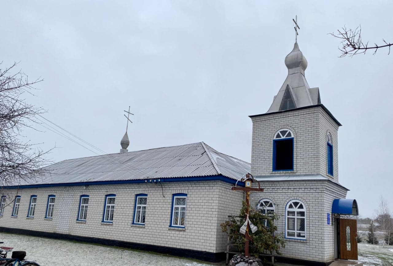 В храме села Сагуновка на Черкасщине впервые было совершено архиерейское богослужение