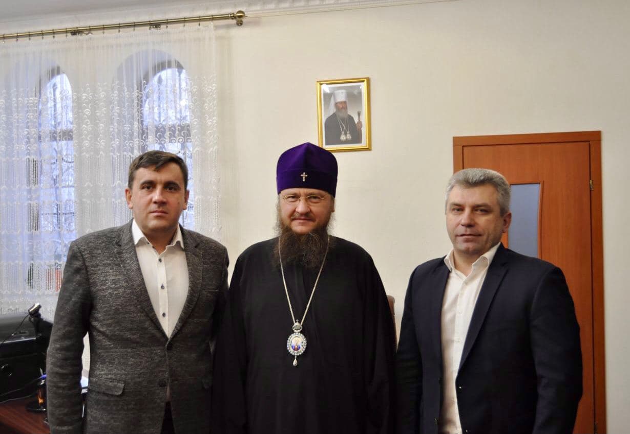 Архієпископ Феодосій зустрівся з головою Черкаської обласної ради