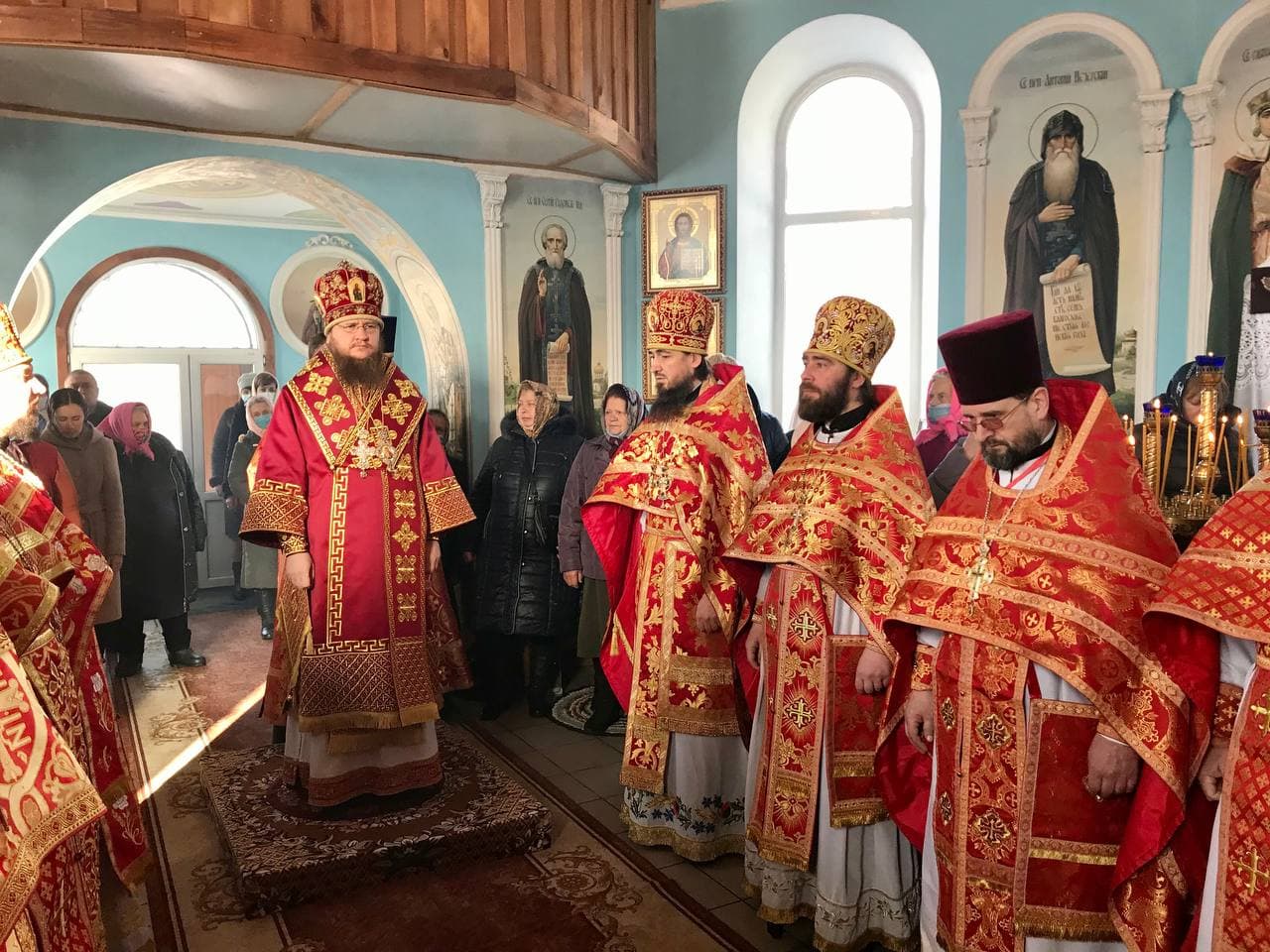 Архієпископ Черкаський і Канівський Феодосій звершив Літургію в храмі c.Ковтуни