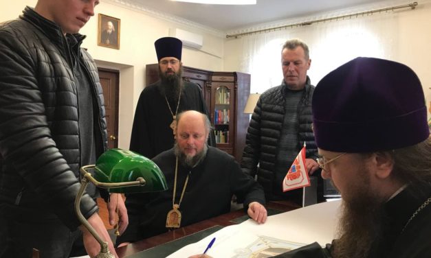 Архієпископ Феодосій благословив проект реставрації розпису храму монастиря Різдва Богородиці в Черкасах