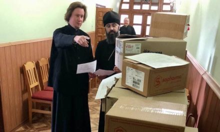 Черкасская епархия благотворительно передала медикаменты во все больницы Черкасс и храмы епархии