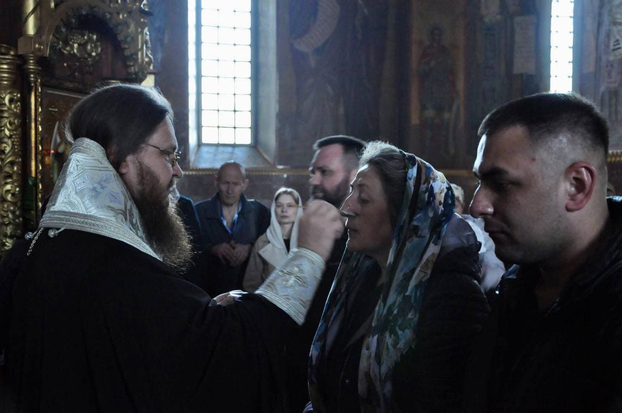 Архієпископ Феодосій звершив таїнство Єлеосвячення в кафедральному соборі Черкас
