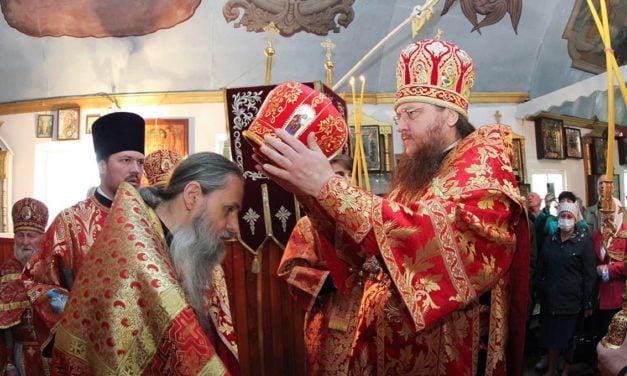 Архиепископ Феодосий возглавил первое архиерейское богослужение в храме с более чем 60-летней историей