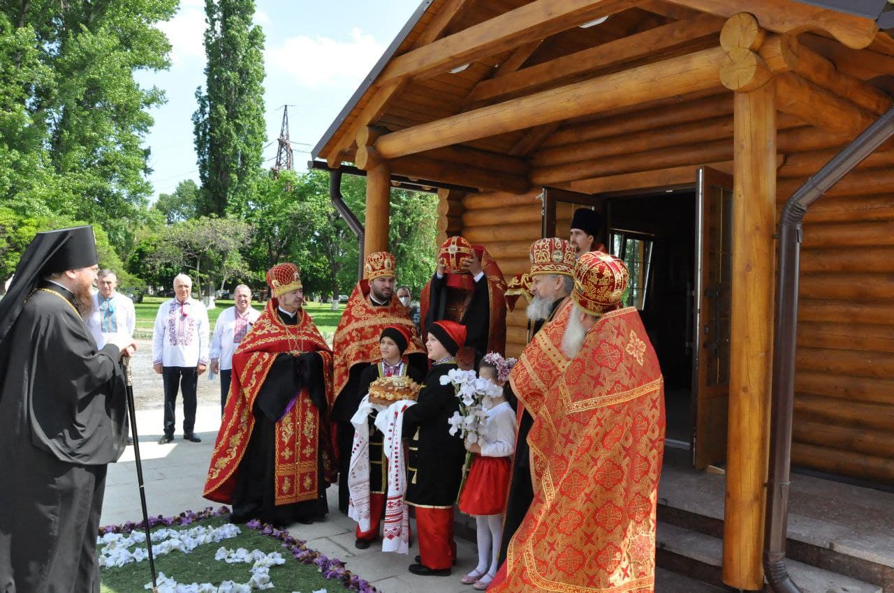 В Черкассах освящен новый православный храм