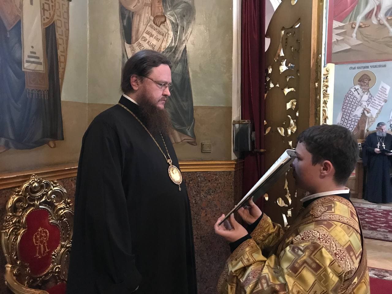Архиепископ Черкасский и Каневский Феодосий возглавил всенощное бдение накануне Недели 4-й по Пятидесятнице