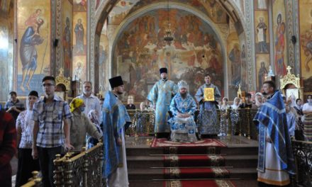 Митрополит Черкаський і Канівський Феодосій звершив Літургію в Неділю  10-ту після П’ятидесятниці