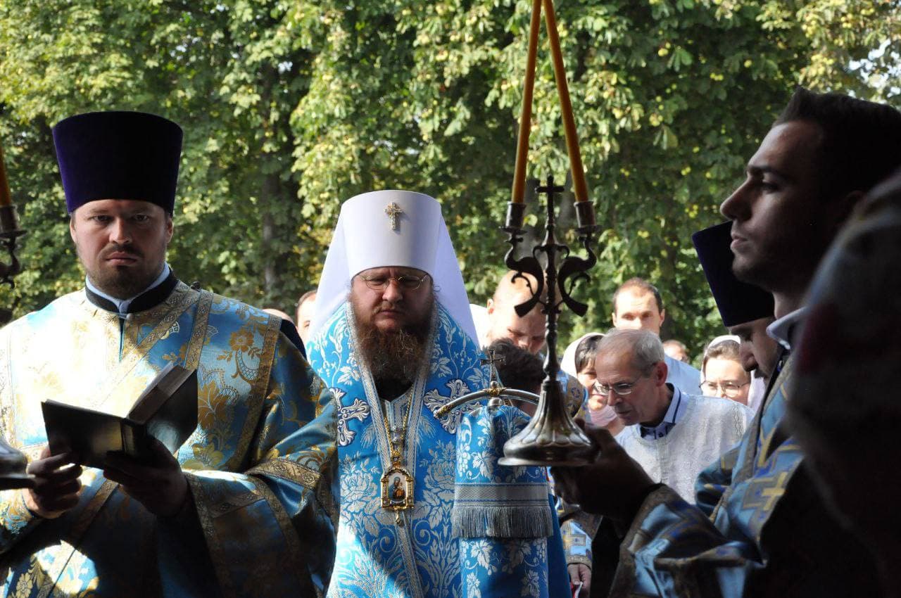 Митрополит Феодосий посетил «Чернобыльский» храм в Черкассах в день престольного праздника