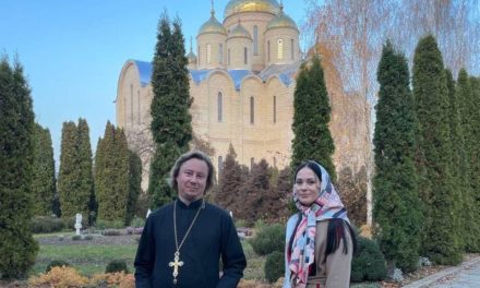Отдел по благотворительности Черкасской епархии передал вещи малоимущим семьям Черкасс