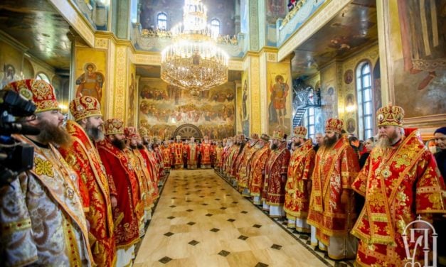 Митрополит Феодосий сослужил Предстоятелю УПЦ на торжествах по случаю прославления святого в Борисполе (+ВИДЕО)